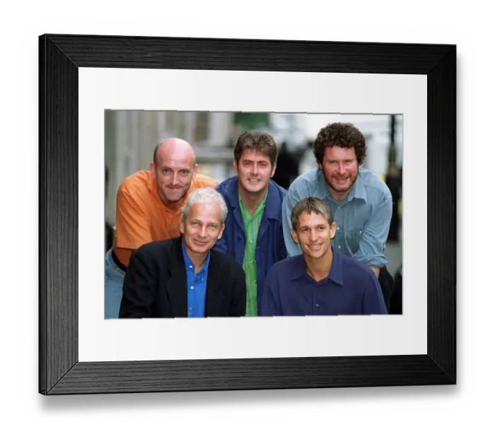 Framed Print : (L-R) Lee Hurst, David Gower, Nick Hancock, Gary Lineker