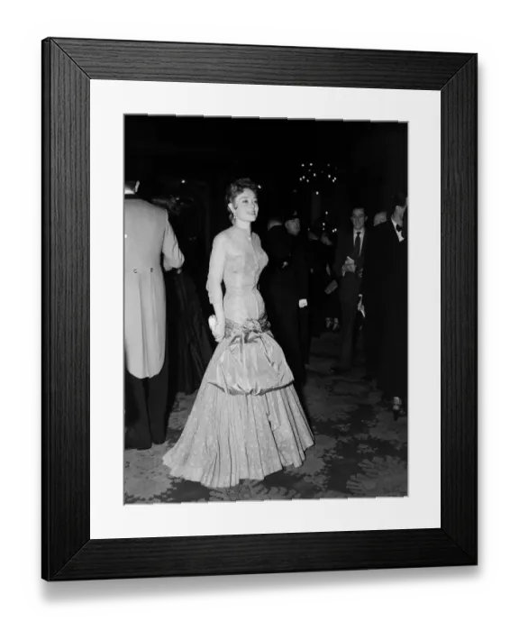 Framed Print : Glynis Johns Premiere of film Encore, Plaza Lower Regent St Framed Print : Glynis Johns Premiere of film Encore, Plaza Lower Regent St