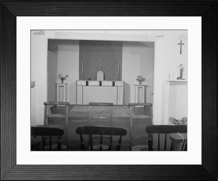 Framed Print : Chapel Altar SP 3 / 2 / 1952 C625 / 2 Framed Print : Chapel Altar SP 3 / 2 / 1952 C625 / 2