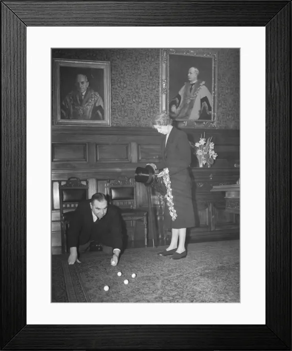 Framed Print : Marbles Championship Councillor E E Borkwood Mayor of Wakefield Framed Print : Marbles Championship Councillor E E Borkwood Mayor of Wakefield