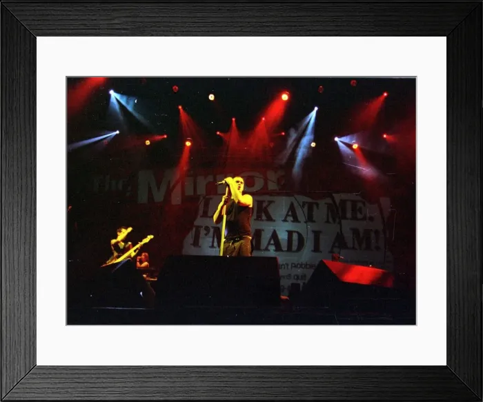 Framed Print : Robbie Williams in concert at Wembley Arena February 1999 Framed Print : Robbie Williams in concert at Wembley Arena February 1999