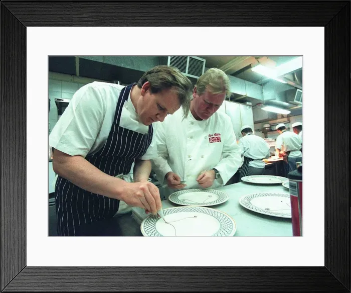 Framed Print : Gordon Ramsay Chef February 1999 with Daily Record reporter Bob Shields in kitchen