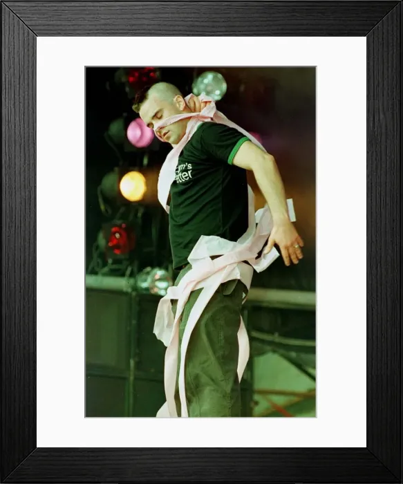 Framed Print : Robbie Williams T in the Park Concert 11th July 1998 T in the Park 98 singer Robbie