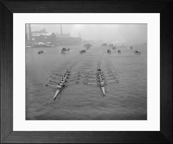 Framed Print : Oxford Cambridge Boat Race 1952 SP 30  /  3  /  1952 C1626  /  1