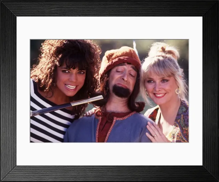 Framed Print : Tony Robinson with two co-stars of the childrens programme Framed Print : Tony Robinson with two co-stars of the childrens programme