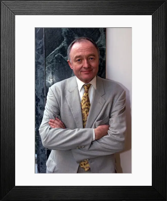Framed Print : Ken Livingstone Labour MP November 1999 poses exclusively for The Mirror with Framed Print : Ken Livingstone Labour MP November 1999 poses exclusively for The Mirror with