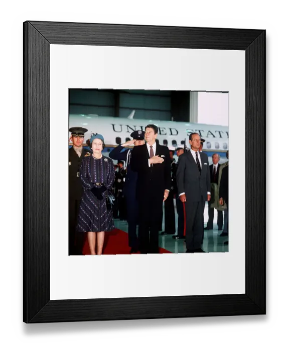 Framed Print : Queen Elizabeth II and US President Ronald Reagan saluting the American National Anthem Framed Print : Queen Elizabeth II and US President Ronald Reagan saluting the American National Anthem