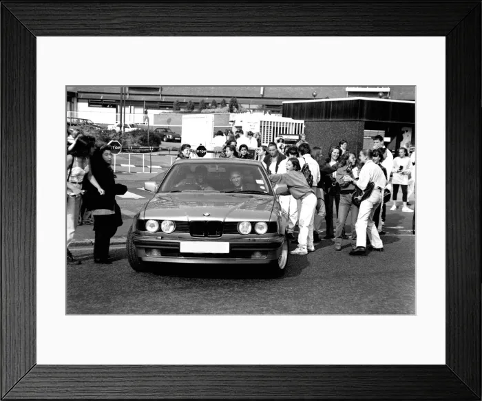 Framed Print : Matt Goss of Bros leaving the BBC TV centre in his BMW with driver Framed Print : Matt Goss of Bros leaving the BBC TV centre in his BMW with driver