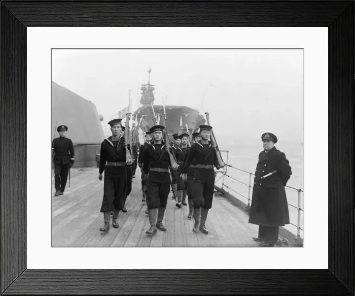 Framed Print : Chinese sailors train with Royal Navy at Devonport. February 1947 006806 / 4 Framed Print : Chinese sailors train with Royal Navy at Devonport. February 1947 006806 / 4