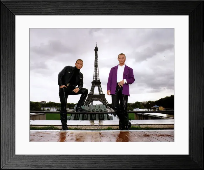 Framed Print : Bros Matt and Luke Goss in Paris circa 1991 Framed Print : Bros Matt and Luke Goss in Paris circa 1991