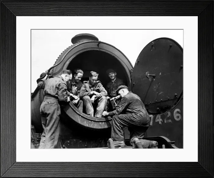 Framed Print : Seated comfortably in the presumably cold smokebox, army trainees watch their instructor