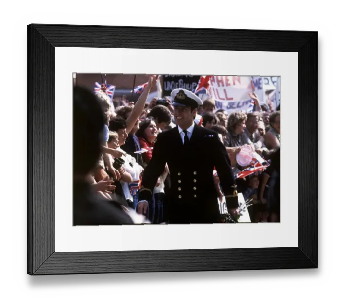 Framed Print : Prince Andrew returns from Falklands at Portsmouth 1982 after HMS Invincible docks