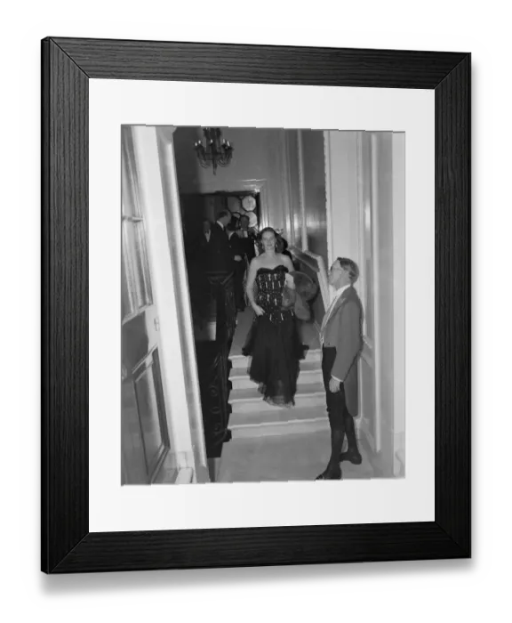 Framed Print : Sunday Pictorial goes to Midnight Fashion Show 1949 020368 / 10 Framed Print : Sunday Pictorial goes to Midnight Fashion Show 1949 020368 / 10