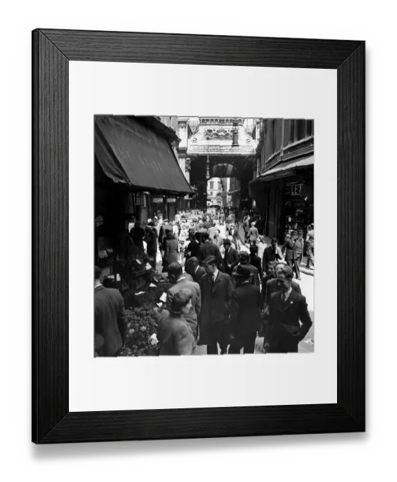 Framed Print : Leadenhall Market, in the heart of the city, famous for its live-stock shops