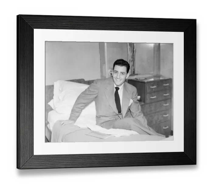 Framed Print : Boxing Joey Maxim American light heavy weight boxer in England to fight Freddie