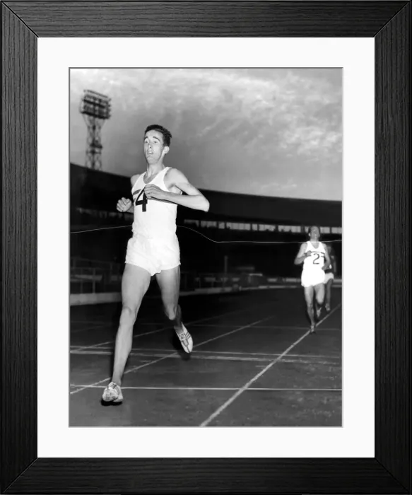 Framed Print : Britain v Russia Athletic Meeting: White City: London. Gordon Pirie finishes in grand Framed Print : Britain v Russia Athletic Meeting: White City: London. Gordon Pirie finishes in grand