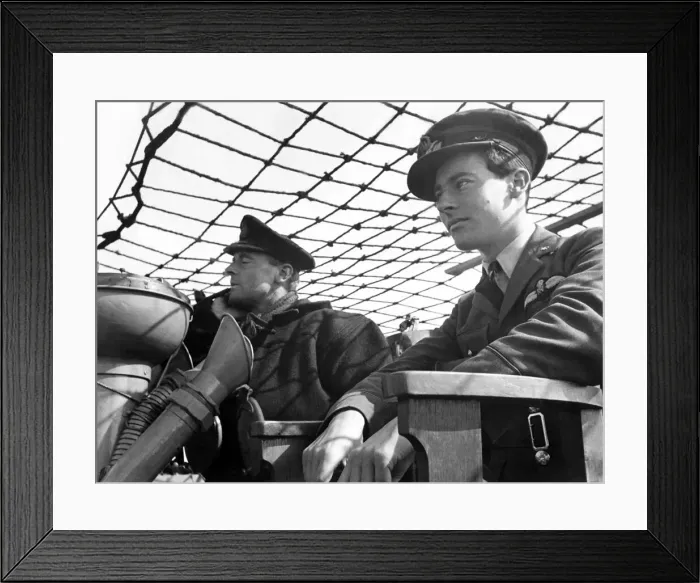 Framed Print : A Commander and Pilot Officer on bridge of a destroyer. The RAF is sending their crews Framed Print : A Commander and Pilot Officer on bridge of a destroyer. The RAF is sending their crews