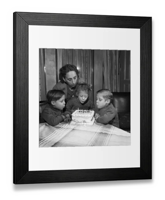 Framed Print : Leete Triplets celebrating their 6th Birthday - Alfred, Francis, Paul. January 1953 D326