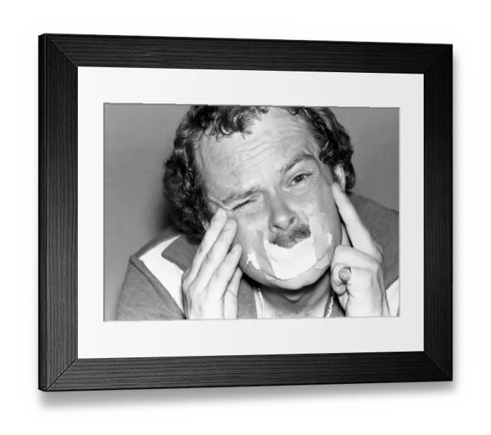 Framed Print : James Whale feeling sore after he had kissed 4, 049 girls in eight hours creating a new Framed Print : James Whale feeling sore after he had kissed 4, 049 girls in eight hours creating a new