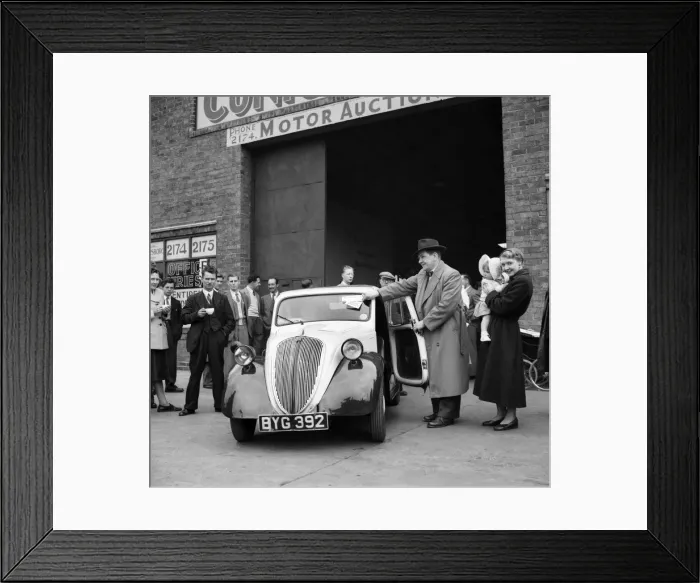 Framed Print : Car salesman : Secondhand Cars. Mr. G. Asquith of Conisbrough, Yorks. June 1953 D3011 Framed Print : Car salesman : Secondhand Cars. Mr. G. Asquith of Conisbrough, Yorks. June 1953 D3011
