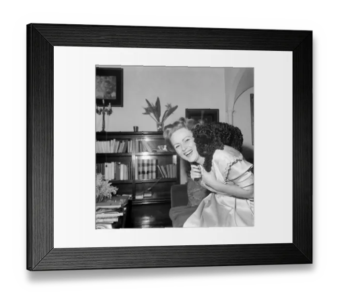 Framed Print : Nadia Gray. December 1952 C6057-006 Framed Print : Nadia Gray. December 1952 C6057-006