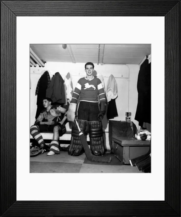 Framed Print : Wembley Lions'Bob Cornforth. November 1952 C5576-003