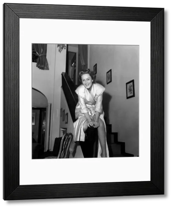 Framed Print : Nadia Gray. December 1952 C6057-007 Framed Print : Nadia Gray. December 1952 C6057-007