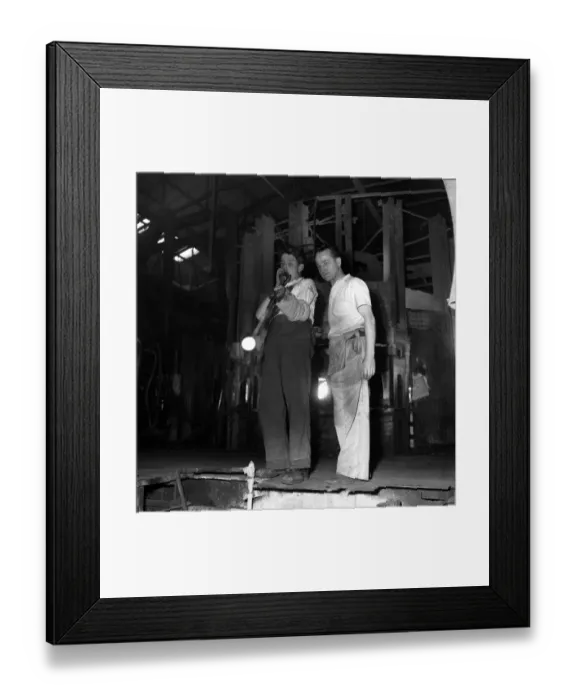 Framed Print : Chance Glass works. C5169-001 Framed Print : Chance Glass works. C5169-001