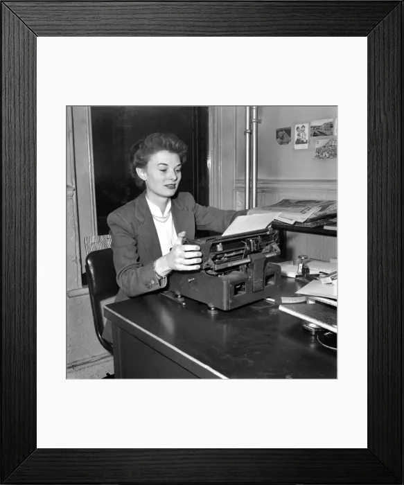 Framed Print : Pictured, Diana Green. Photograph published in the Sunday Pictorial on the 19th October Framed Print : Pictured, Diana Green. Photograph published in the Sunday Pictorial on the 19th October