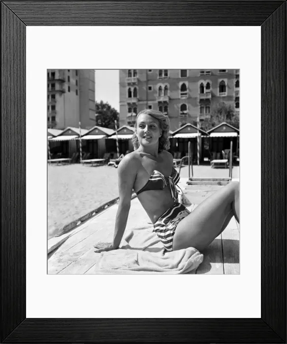Framed Print : Actress Jacqueline Plessis in Venice. September 1952 C4468 Framed Print : Actress Jacqueline Plessis in Venice. September 1952 C4468