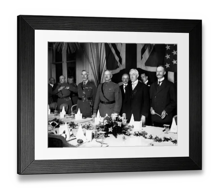 Framed Print : Signing of the Peace Treaty Woodrow Wilson (2nd from right Framed Print : Signing of the Peace Treaty Woodrow Wilson (2nd from right