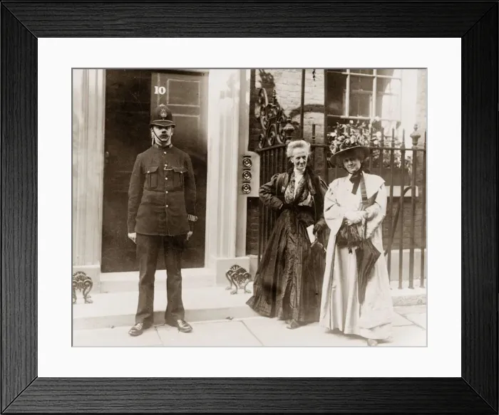Framed Print : Madame Despard (centre) August 1909 Pictured outside No10 Downing Street to see Prime Framed Print : Madame Despard (centre) August 1909 Pictured outside No10 Downing Street to see Prime