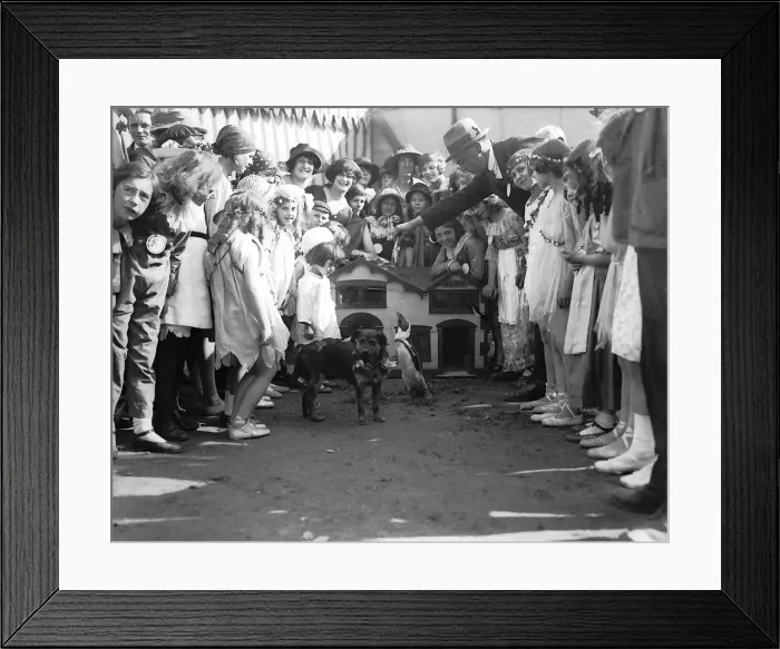Framed Print : Pip & Squeak with Mr B. Lamb June 1921 at the Theatrical Garden Party