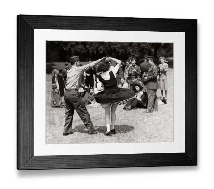 Framed Print : The Columbia club (American red cross club) organised a hayride