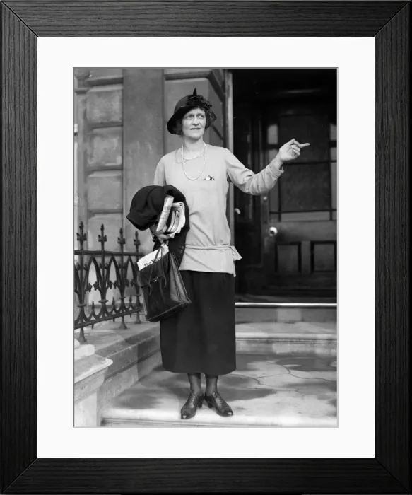 Framed Print : Lady Nancy Astor Conservative candidate for Sutton district of Plymouth in the 1924