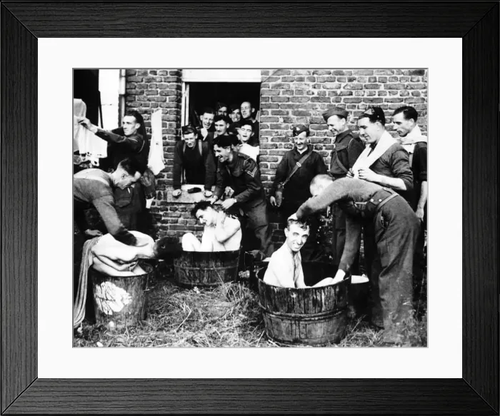 : WW2 France British soldiers taking a bath in tubs 1939 Washing : WW2 France British soldiers taking a bath in tubs 1939 Washing