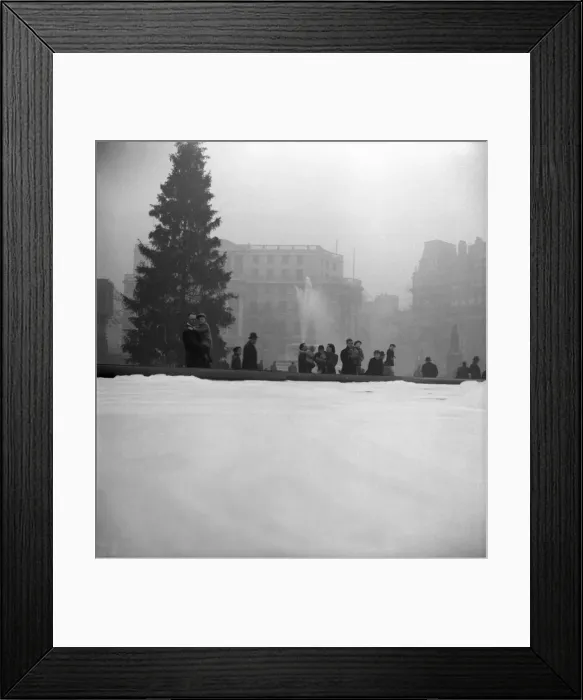 Framed Print : Foam in Trafalger Square Fountains. December 1952 C6390 Framed Print : Foam in Trafalger Square Fountains. December 1952 C6390