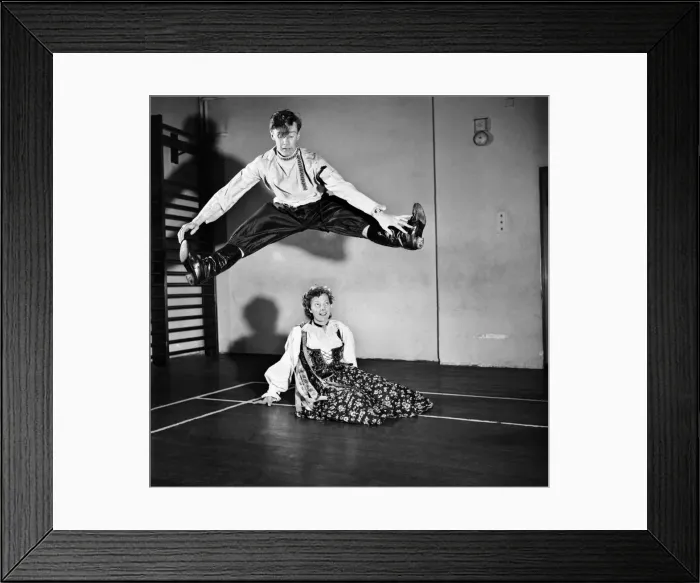 Framed Print : Russian Folk Dancers. April 1953 D1939-003 Framed Print : Russian Folk Dancers. April 1953 D1939-003