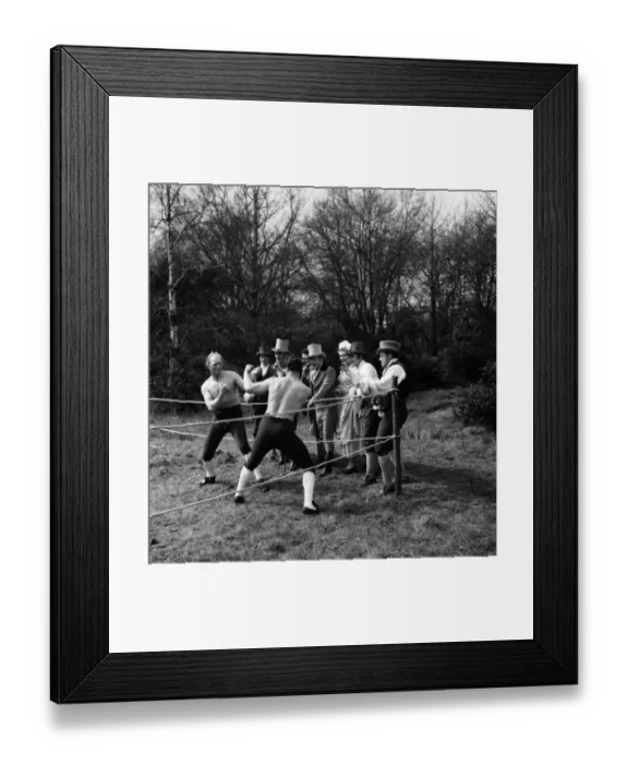 Framed Print : Bare knuckle fighting on Hampstead Heath today. April 1953 D1883-004
