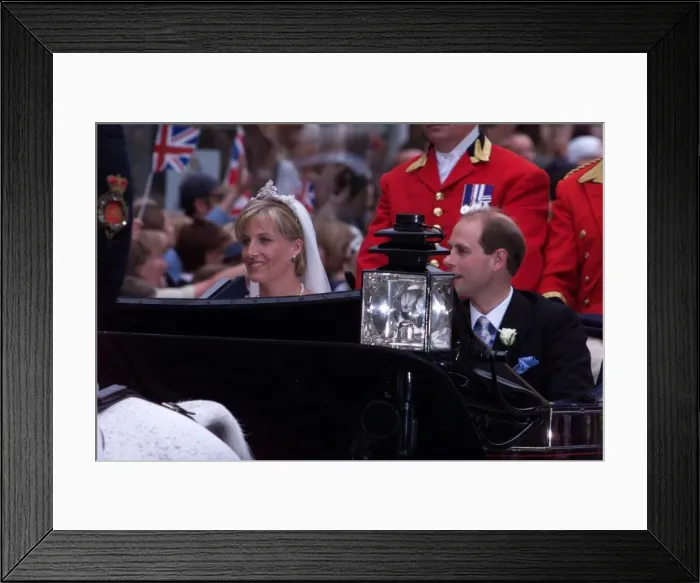 Framed Print : Prince Edward with bride Sophie Rhys Jones June 1999