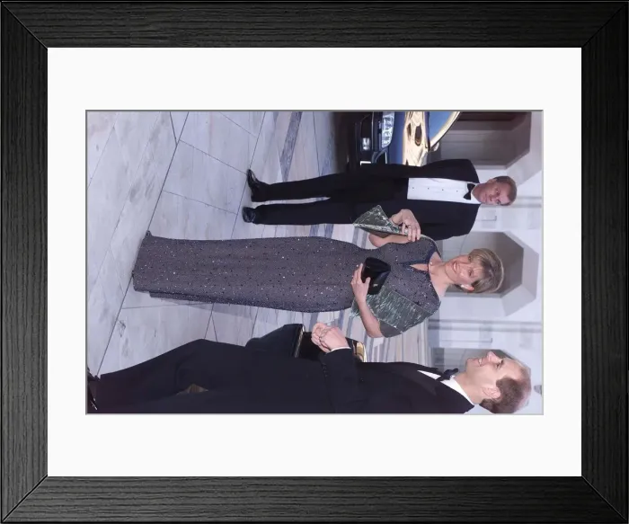 Framed Print : Prince Edward and Sophie Rhys Jones June 1999 arrive at Guildhall for a charity Framed Print : Prince Edward and Sophie Rhys Jones June 1999 arrive at Guildhall for a charity