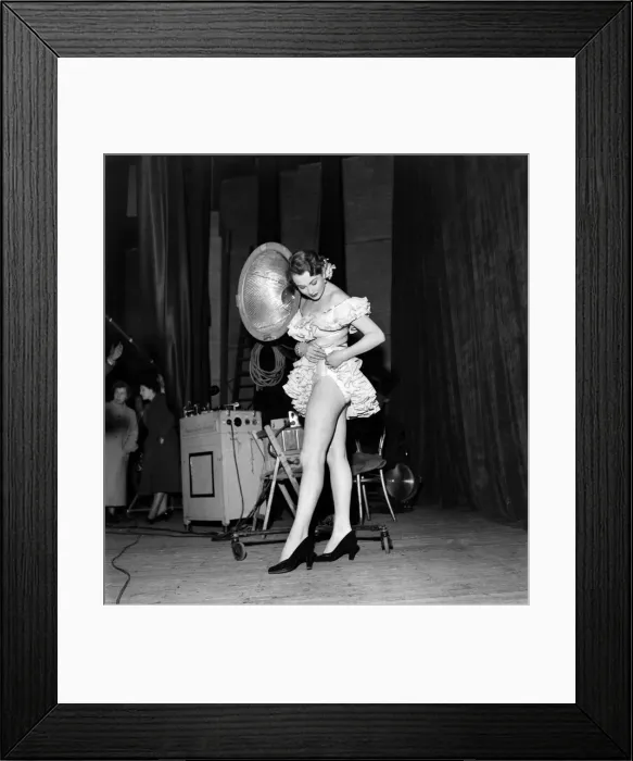 Framed Print : Showgirls performing on stage at a theatre. January 1953 D493-001 Framed Print : Showgirls performing on stage at a theatre. January 1953 D493-001