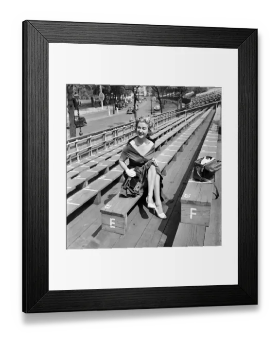 Framed Print : Photography 1953. Miss Zena Marshall the actress just back from far lands brought wit Framed Print : Photography 1953. Miss Zena Marshall the actress just back from far lands brought wit