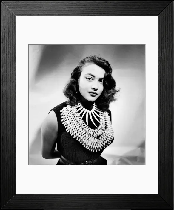 Framed Print : Film actress Tessa Prendergast a wearing a necklace. January 1953 D471 Framed Print : Film actress Tessa Prendergast a wearing a necklace. January 1953 D471