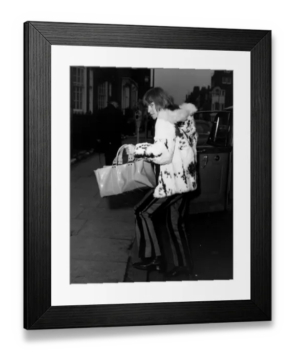 Framed Print : Brian Jones of The Rolling Stones, entering The Harley Street Nursing Home for dental Framed Print : Brian Jones of The Rolling Stones, entering The Harley Street Nursing Home for dental