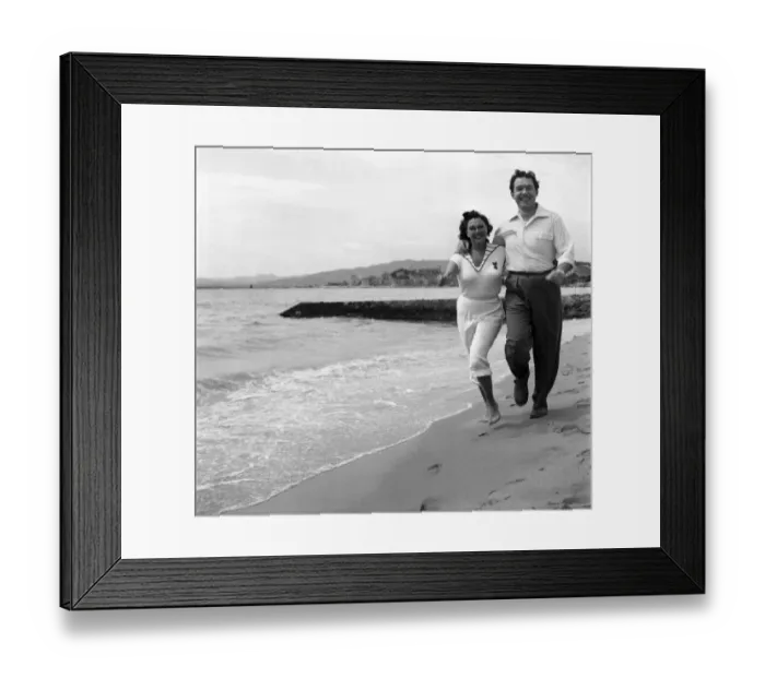 Framed Print : Cannes Film Festival 1953. Hester Ferguson (BBC Singer) seen her with musical comedy Framed Print : Cannes Film Festival 1953. Hester Ferguson (BBC Singer) seen her with musical comedy