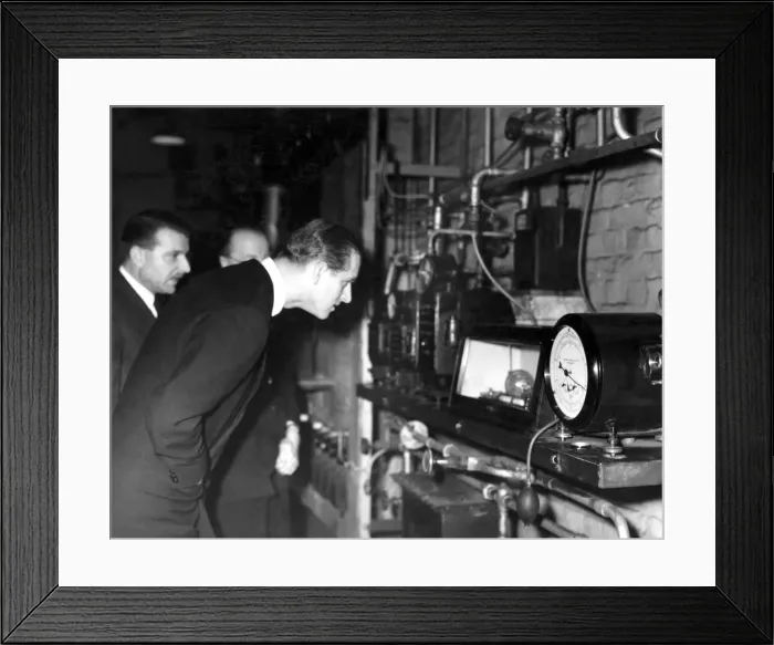 Framed Print : Duke of Edinburgh looking, with Mr. A. Parker (in glasses) Director of Fuel Research