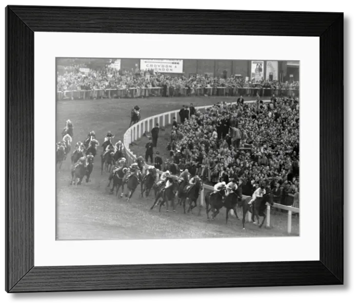Framed Print : The Derby 1950 Prince Simon in the lead rounding Tattenham Corner. 024266 / 3 Framed Print : The Derby 1950 Prince Simon in the lead rounding Tattenham Corner. 024266 / 3
