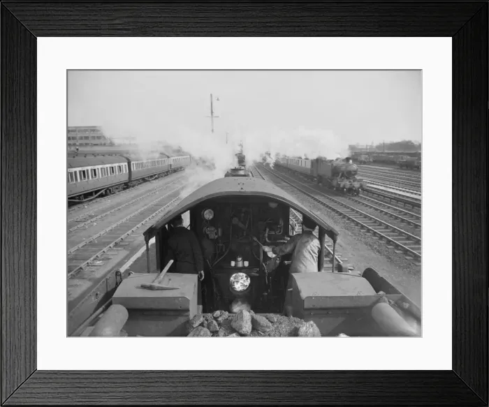 Framed Print : Driver and Stoker Steam Engine Reg Deacon and Fred Phillipson working as a team