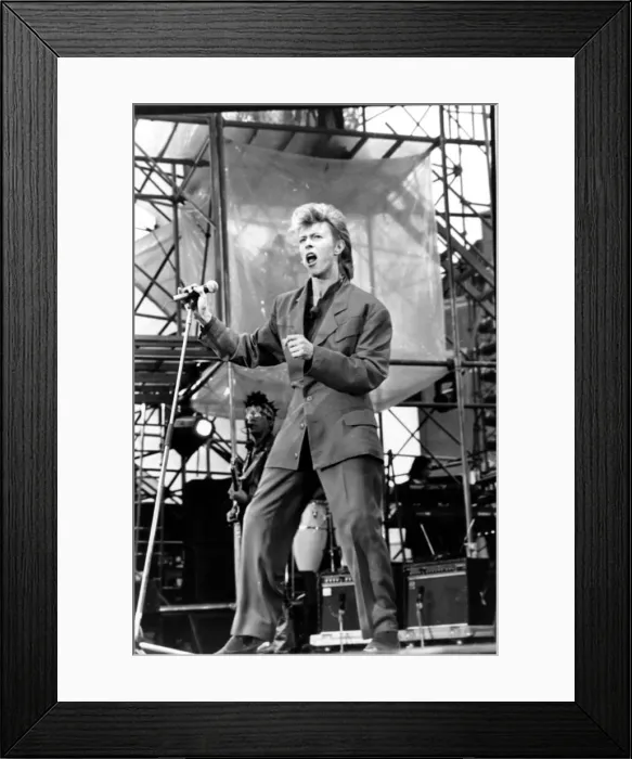 Framed Print : Pop Music - David Bowie pictured in concert at Cardiff Arms Park during his Glass Spider